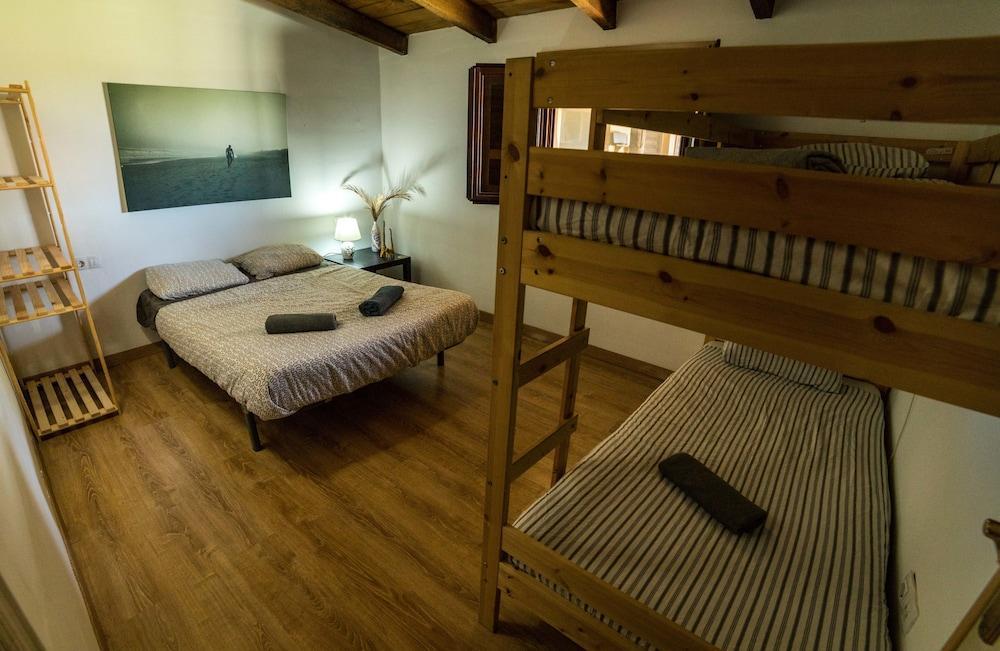 Surf House Hostel Callao Salvaje Ngoại thất bức ảnh