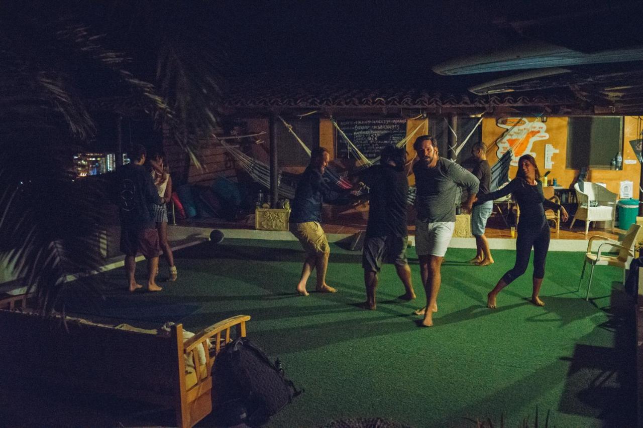 Surf House Hostel Callao Salvaje Ngoại thất bức ảnh